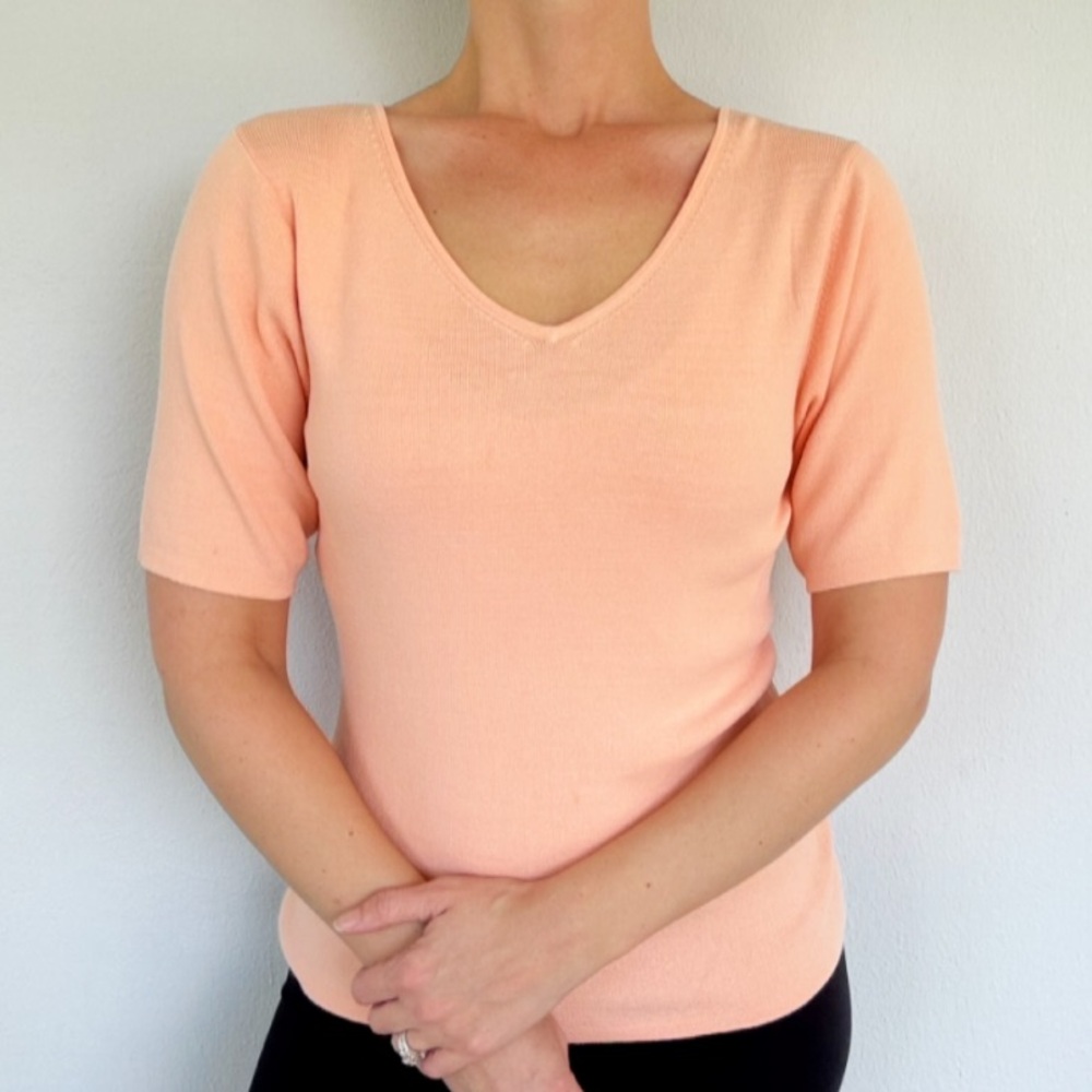 Vintage Bahama Bay light peach orange knit short sleeve v-neck blouse medium